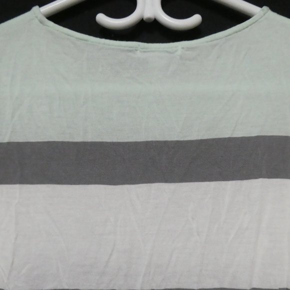 OLD NAVY | small | Striped 3/4 Sleeve Shirt | GUC - Picture 9 of 12